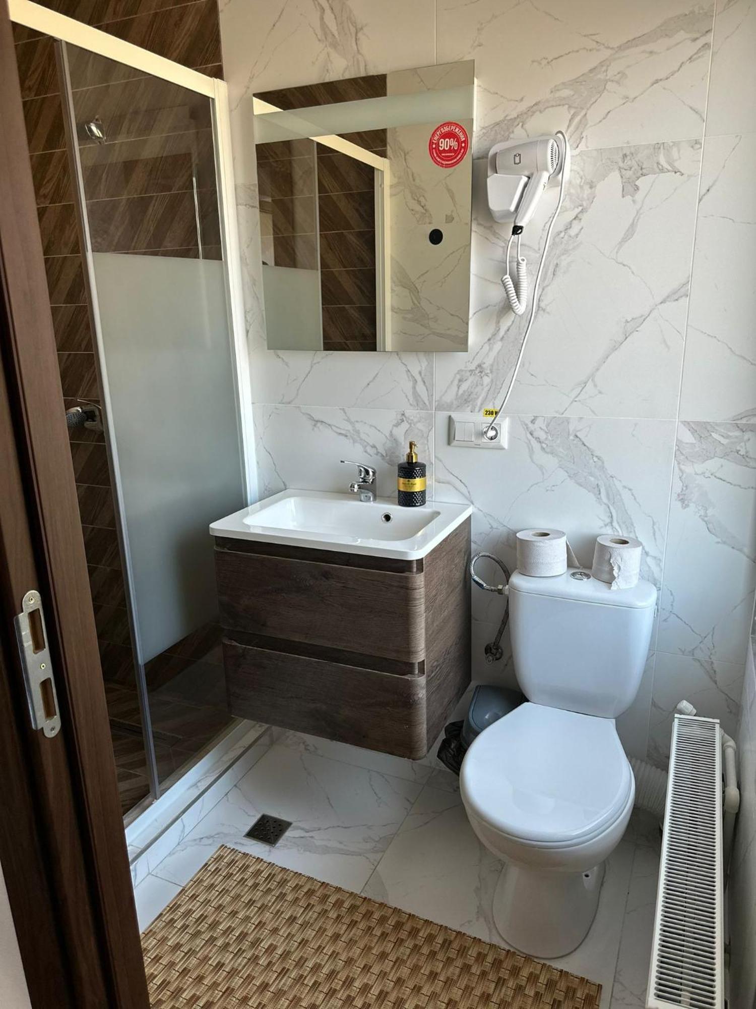 Hotel Conacul Muntii Bucovinei Câmpulung Moldovenesc Esterno foto